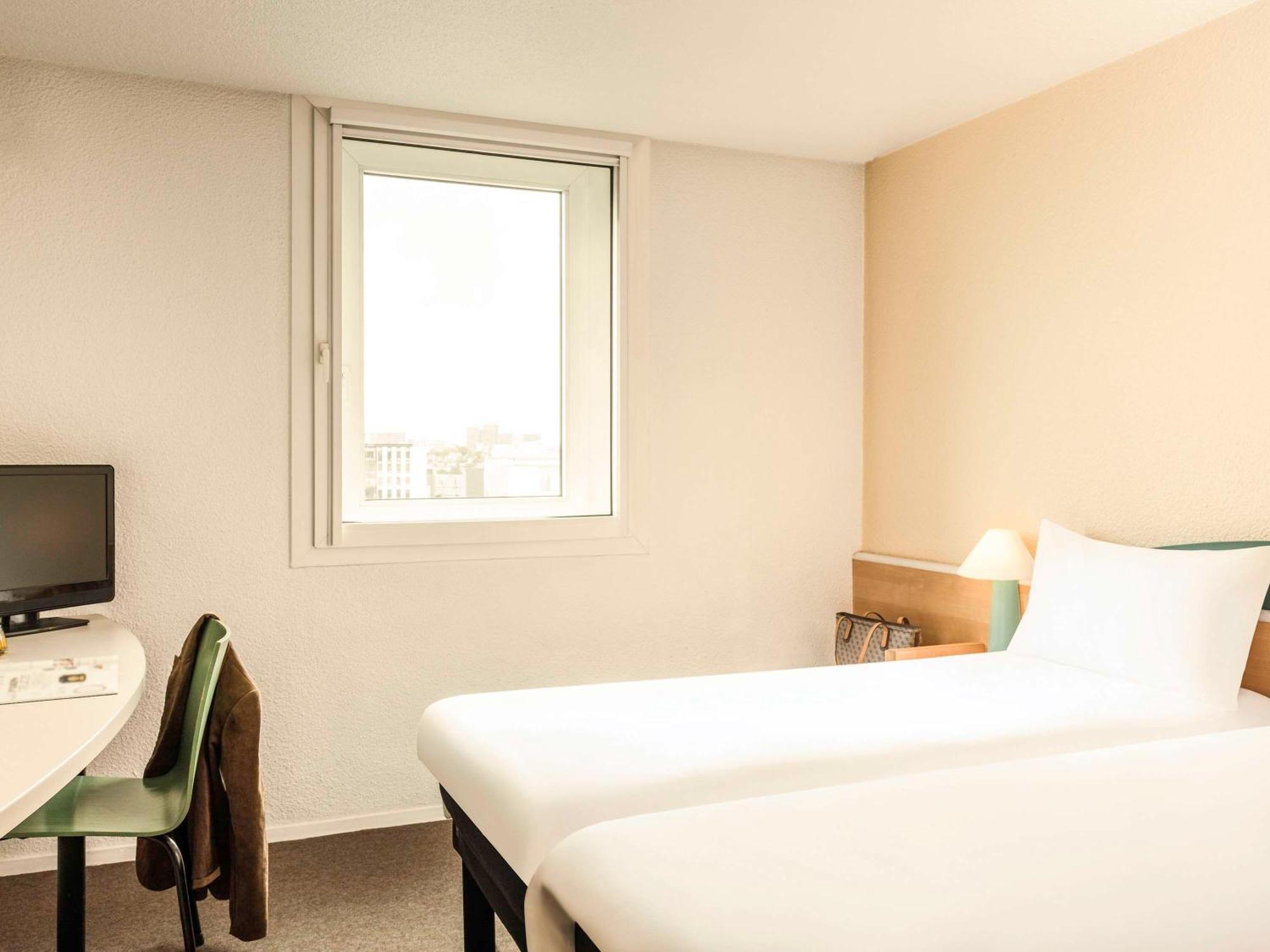 Ibis Paris Porte De Bercy Charenton-le-Pont Dış mekan fotoğraf